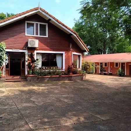 Hosteria La Cabana Puerto Iguazú Exteriör bild